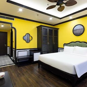 Deluxe Zimmer mit Kingsize-Bett